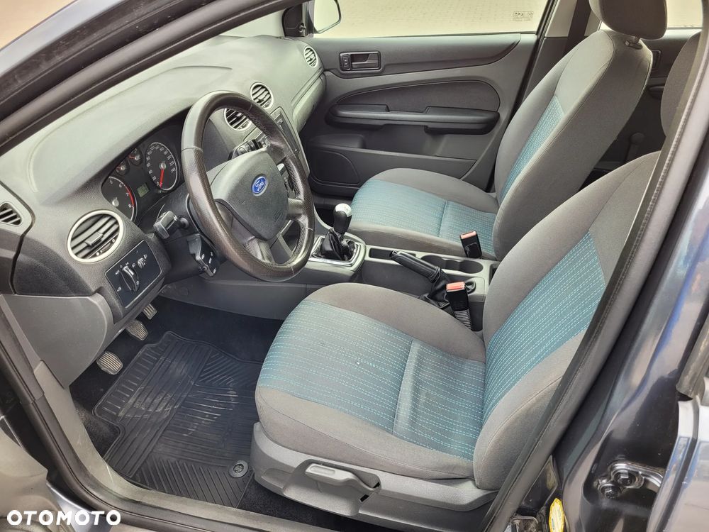 Ford Focus - 5