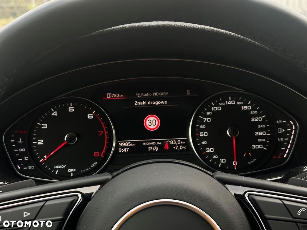 Audi A4 Limousine - 13
