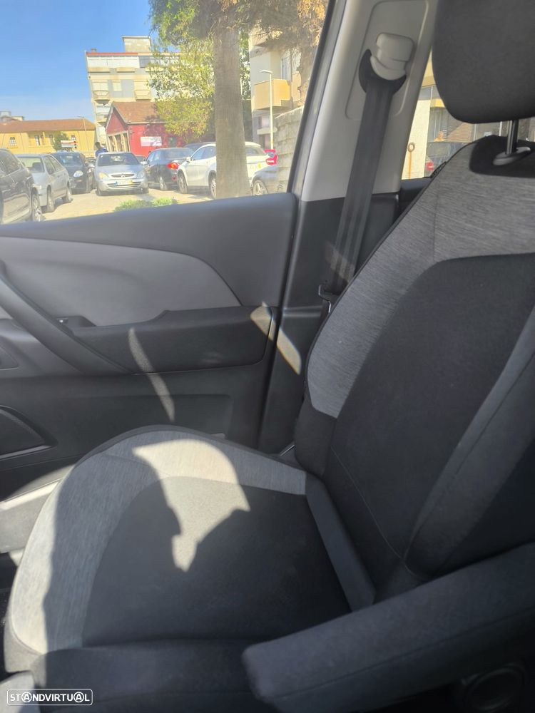 Citroën Grand C4 Spacetourer BlueHDi 130 Stop&Start EAT8 BUSINESS CLASS - 11