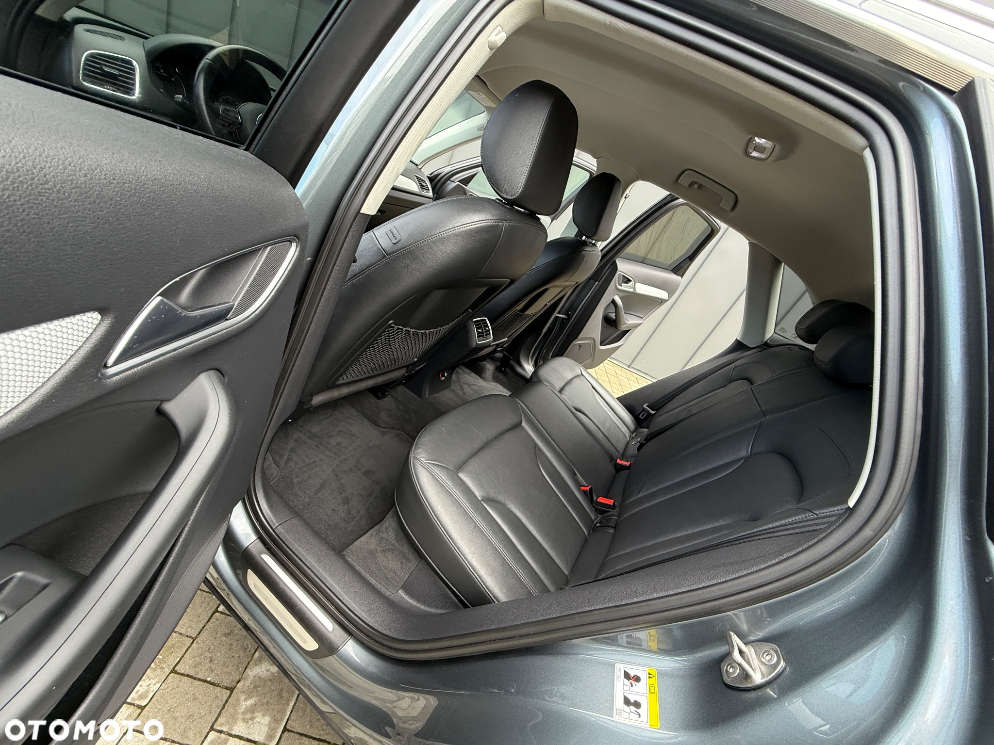 Audi Q3 2.0 TDI Edycja Specjalna - 9