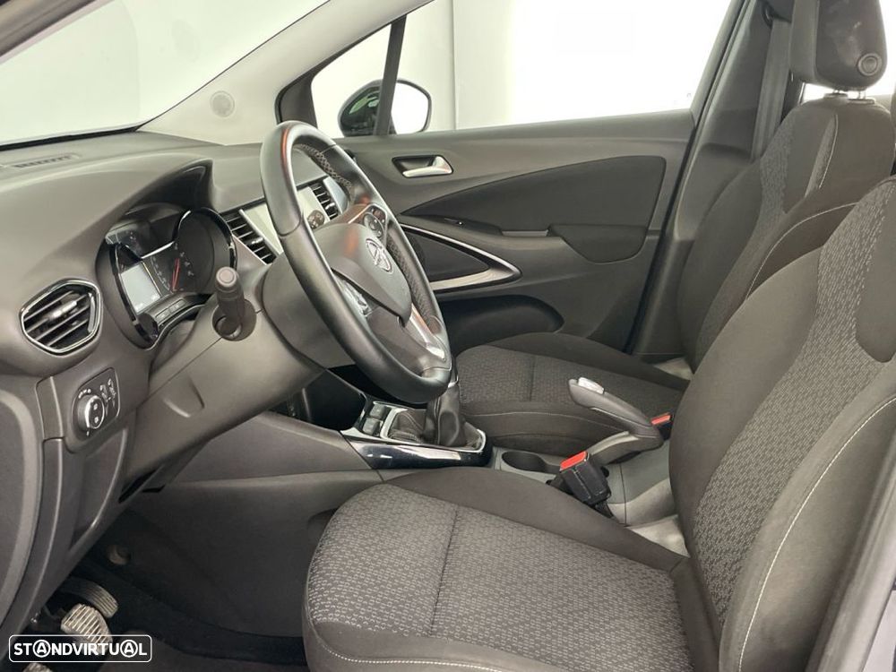 Opel Crossland X 1.2 T Innovation - 11