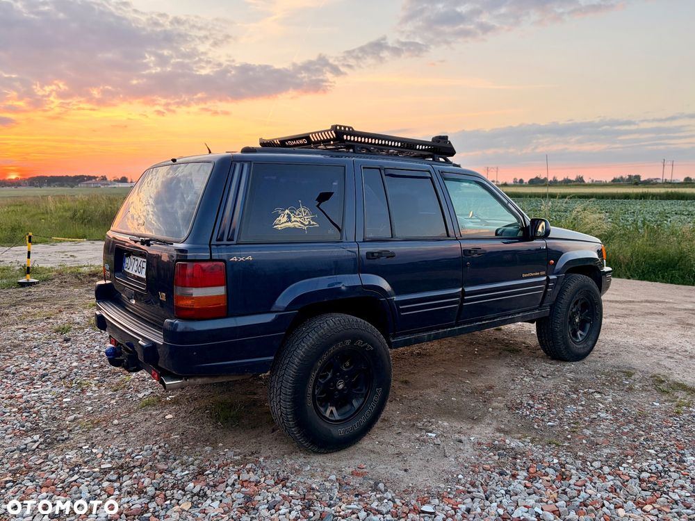 Jeep Grand Cherokee - 7