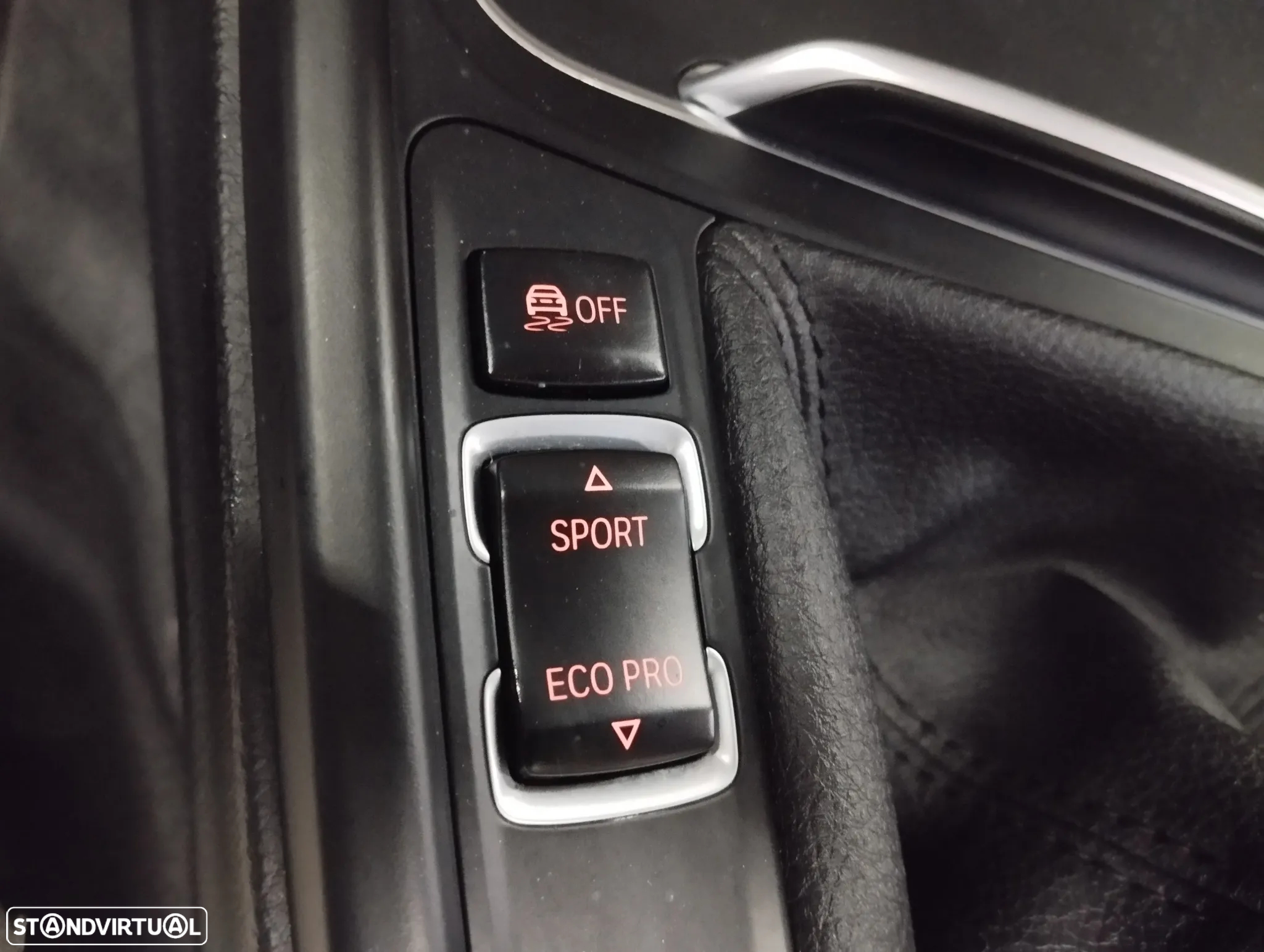 BMW 320 d Touring EfficientDynamics - 40