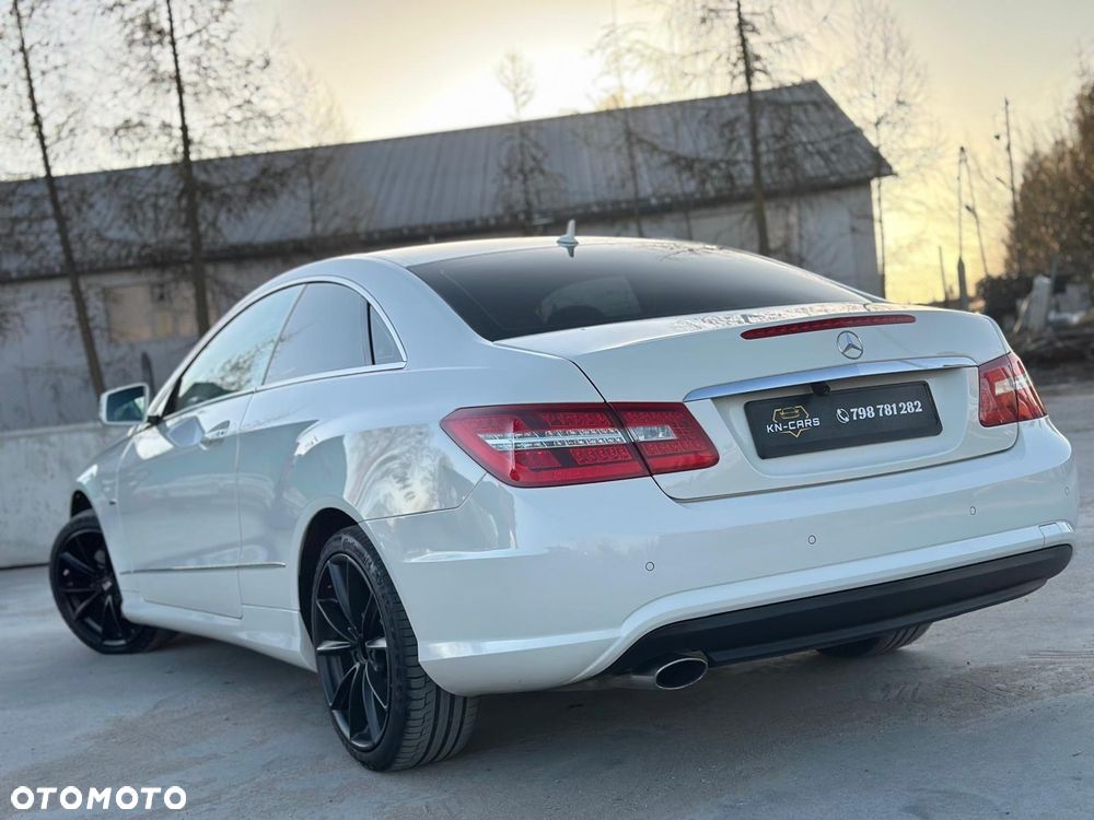 Mercedes-Benz Klasa E - 14