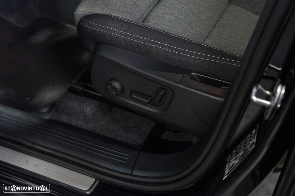 Volvo XC 40 - 27
