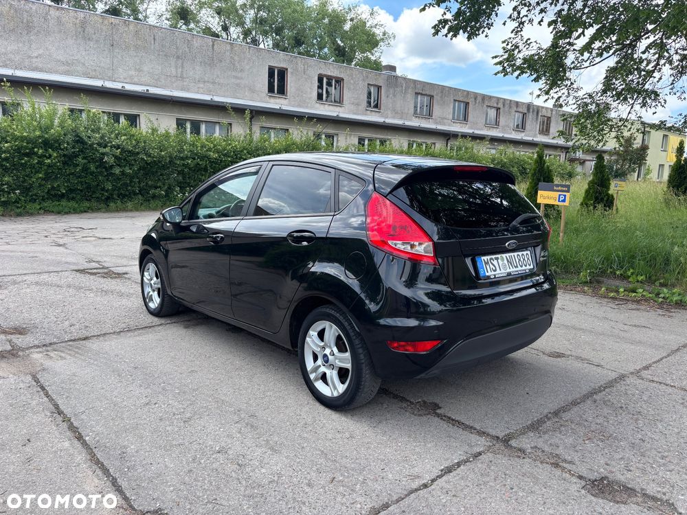 Ford Fiesta 1.25 Champions Edition - 5