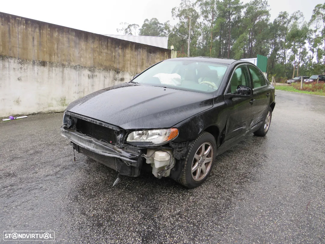 Volvo S80 2.4 D5 (185cv) de 2006 - Peças Usadas (8064) - 2