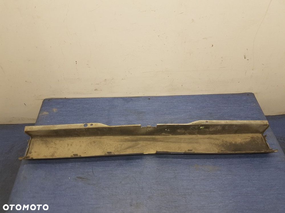 MERCEDES-BENZ VIANO W639 ZDERZAK TYŁ - 9