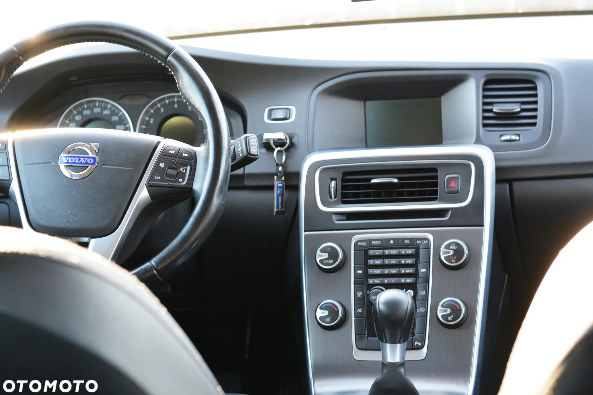 Volvo V60 2.0T Summum - 20