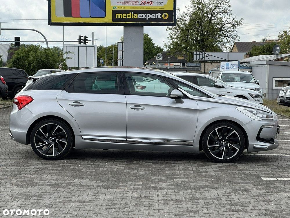 Citroën DS5 THP 200 SportChic - 13