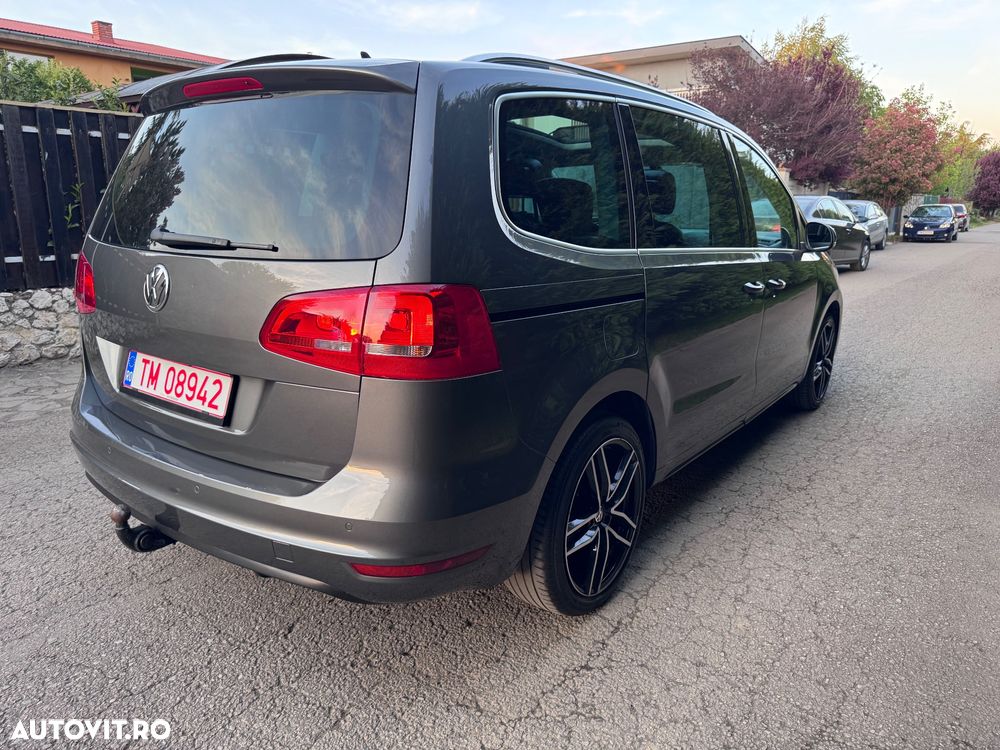 Volkswagen Sharan 2.0 TDI DSG BlueMotion Technology Highline - 11