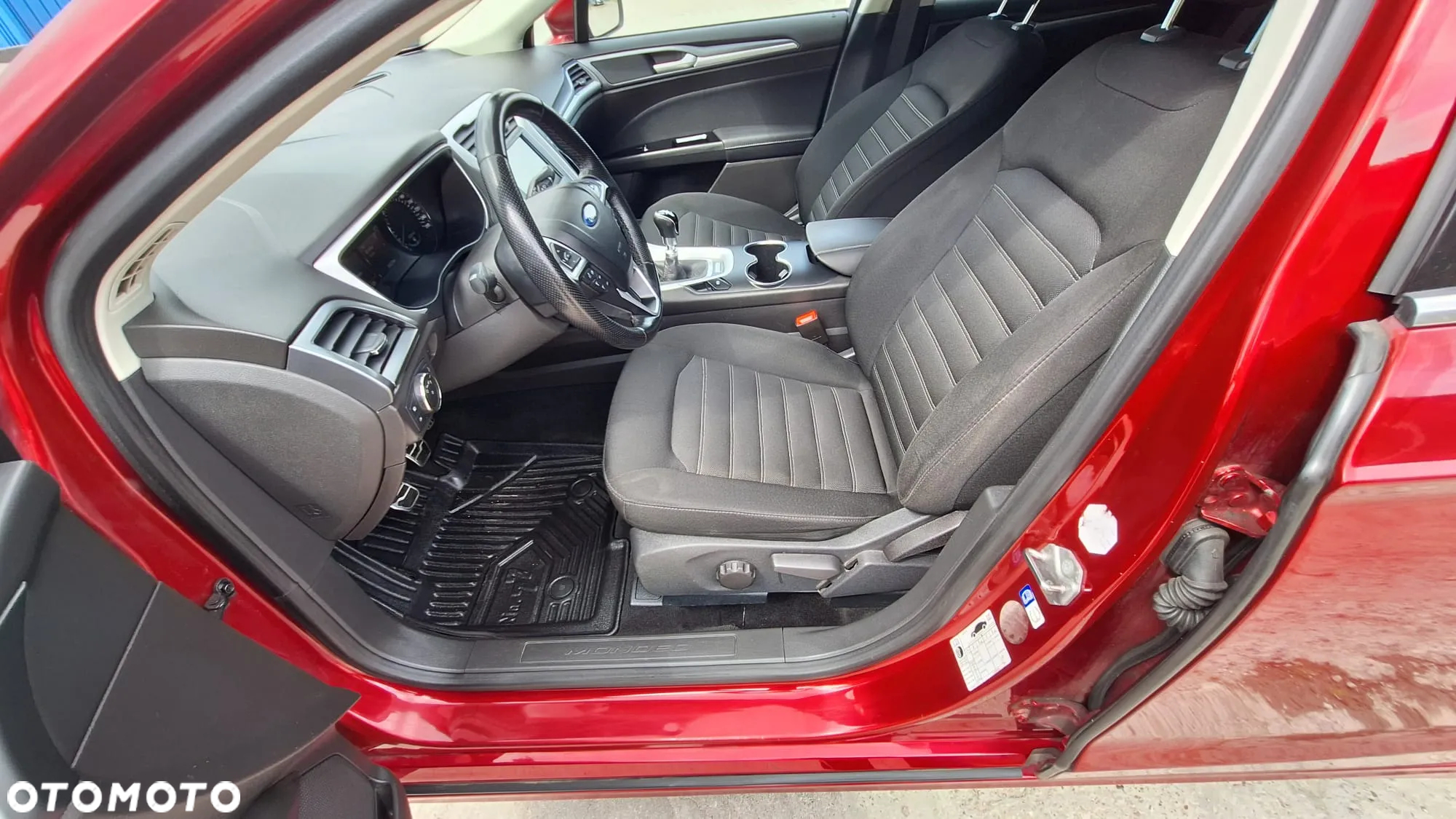 Ford Mondeo - 8