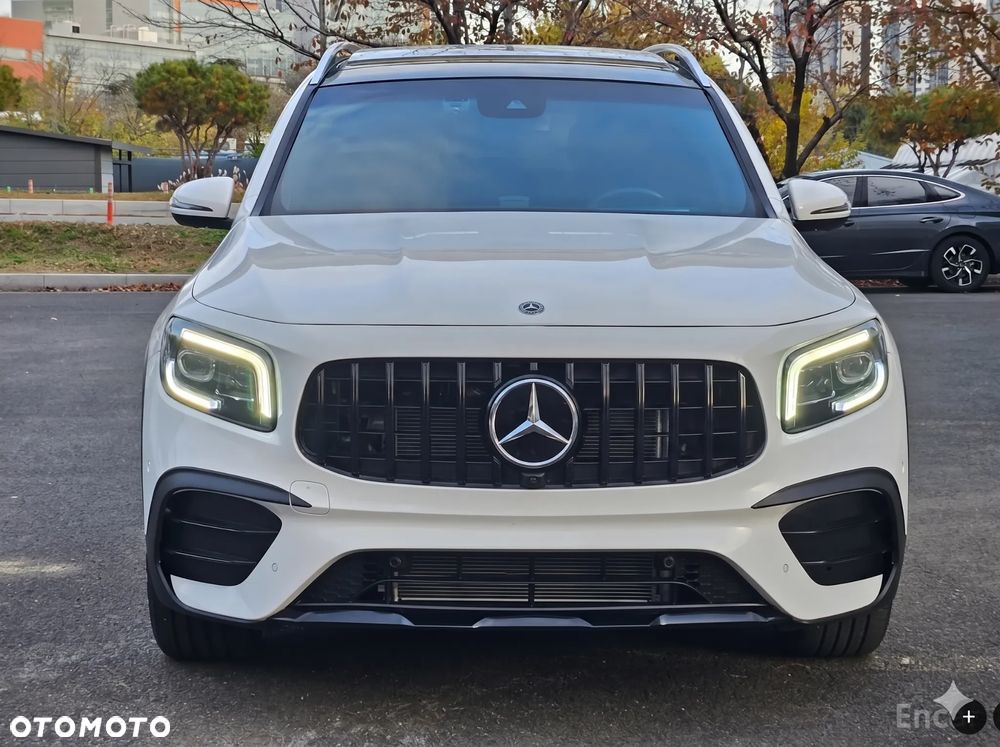 Mercedes-Benz GLB 250 4Matic 8G-DCT AMG Line - 3