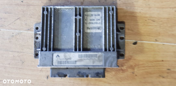 RENAULT LAGUNA II 1.8 16V STEROWNIK SILNIKA 8200278376