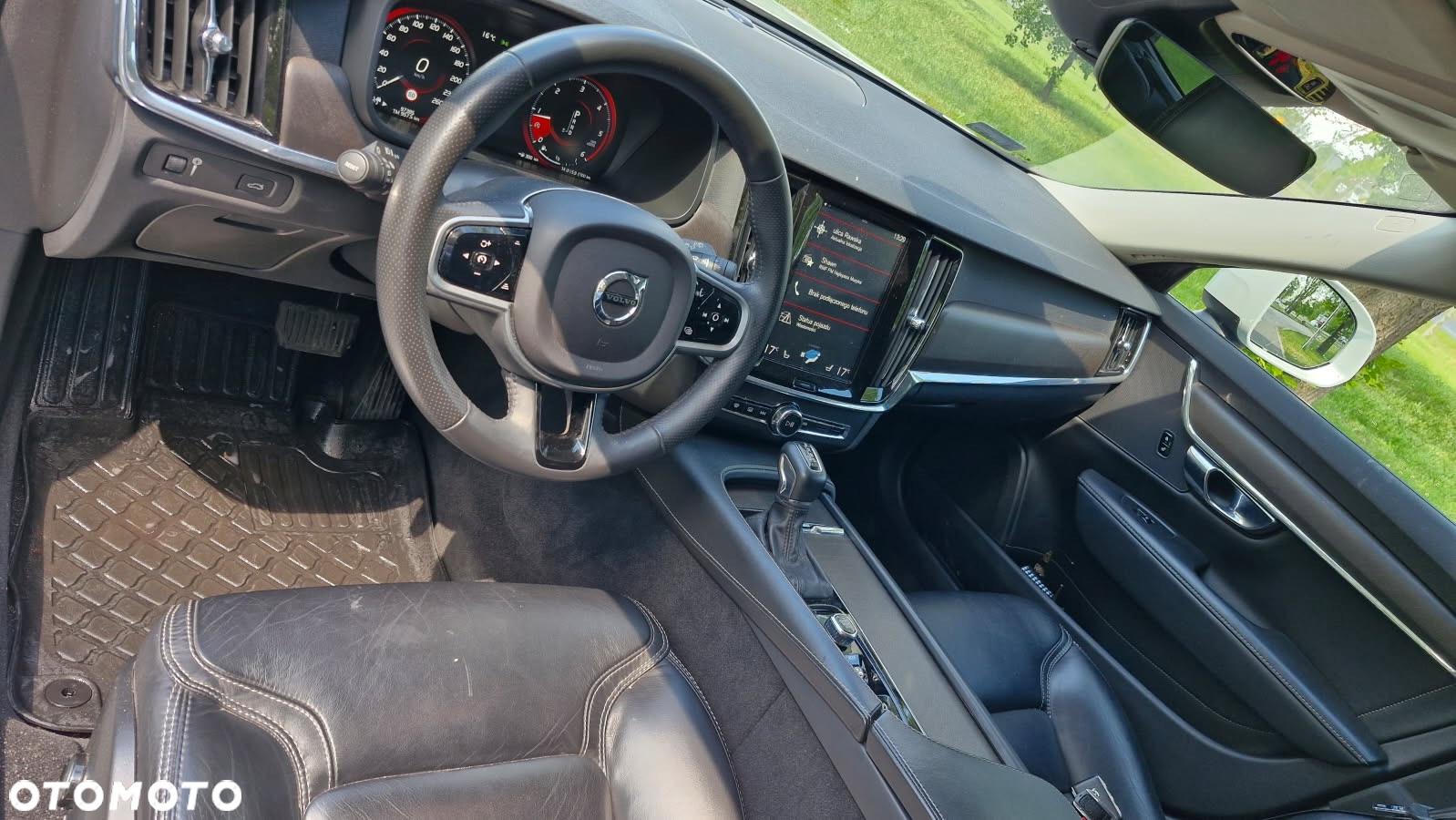 Volvo V90 Cross Country D5 AWD Pro - 5