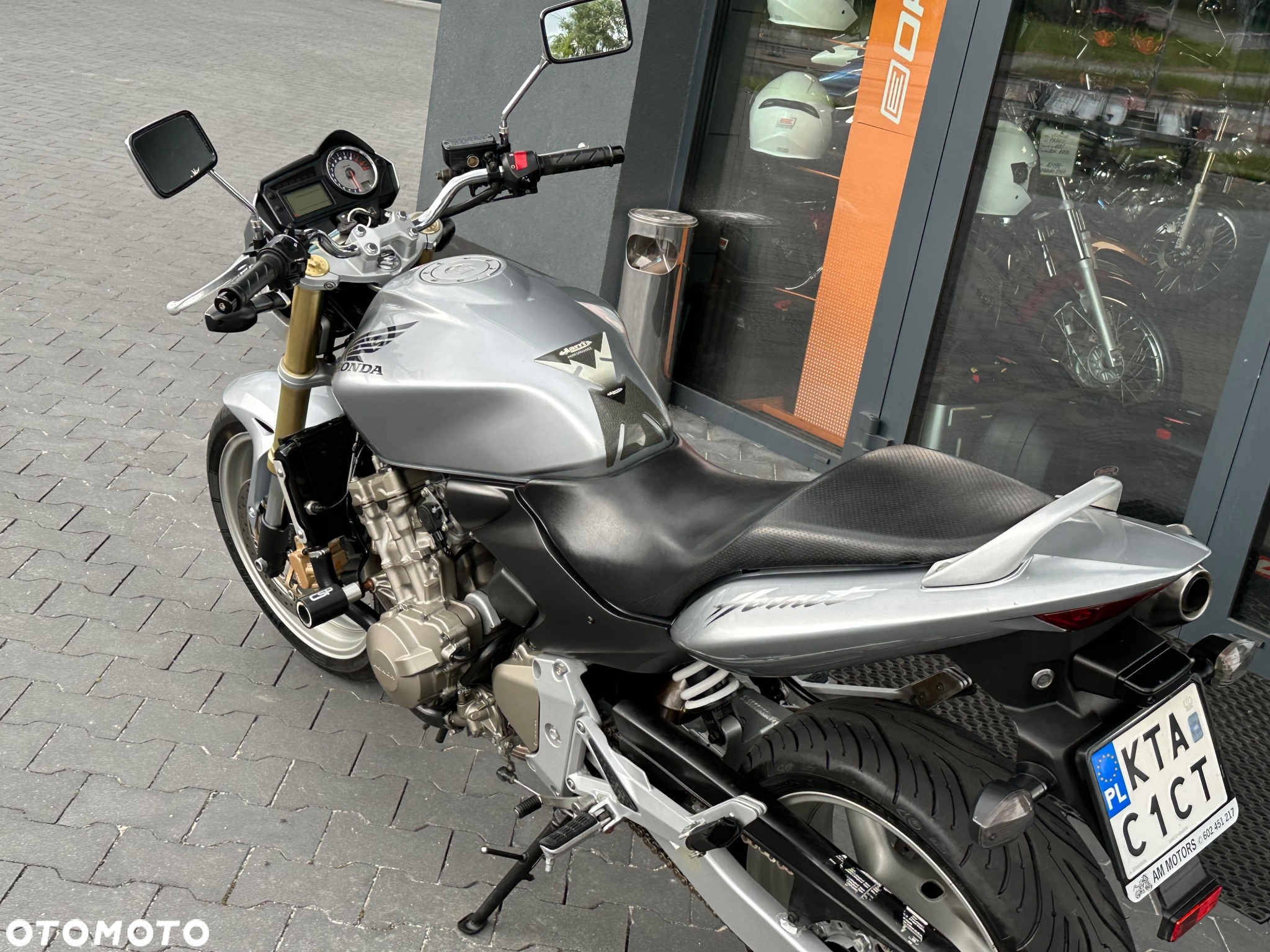 Honda Hornet - 28