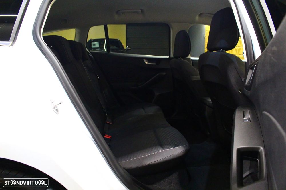 Ford Focus SW 1.5 TDCi Titanium - 18