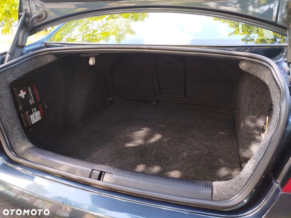 Volkswagen Jetta - 15