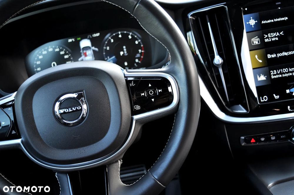 Volvo V60 B3 B Geartronic RDesign - 26