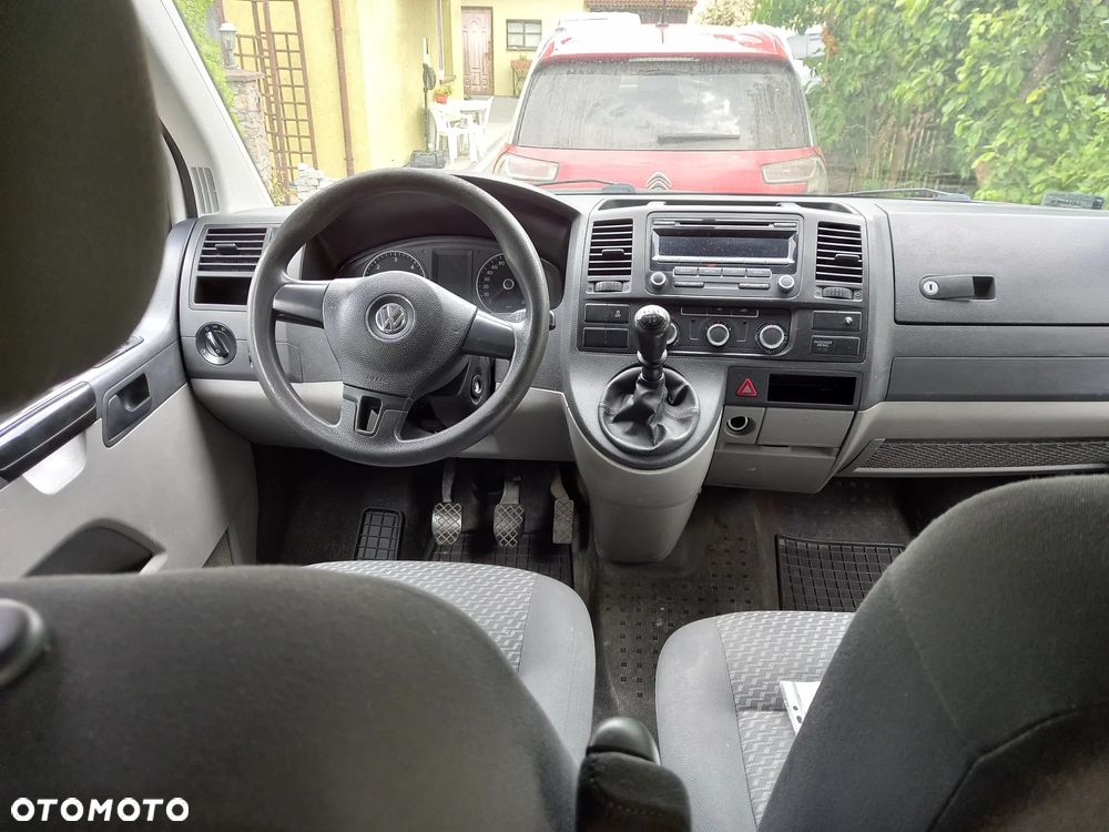 Volkswagen Transporter T5 TDI L2H1 - 6