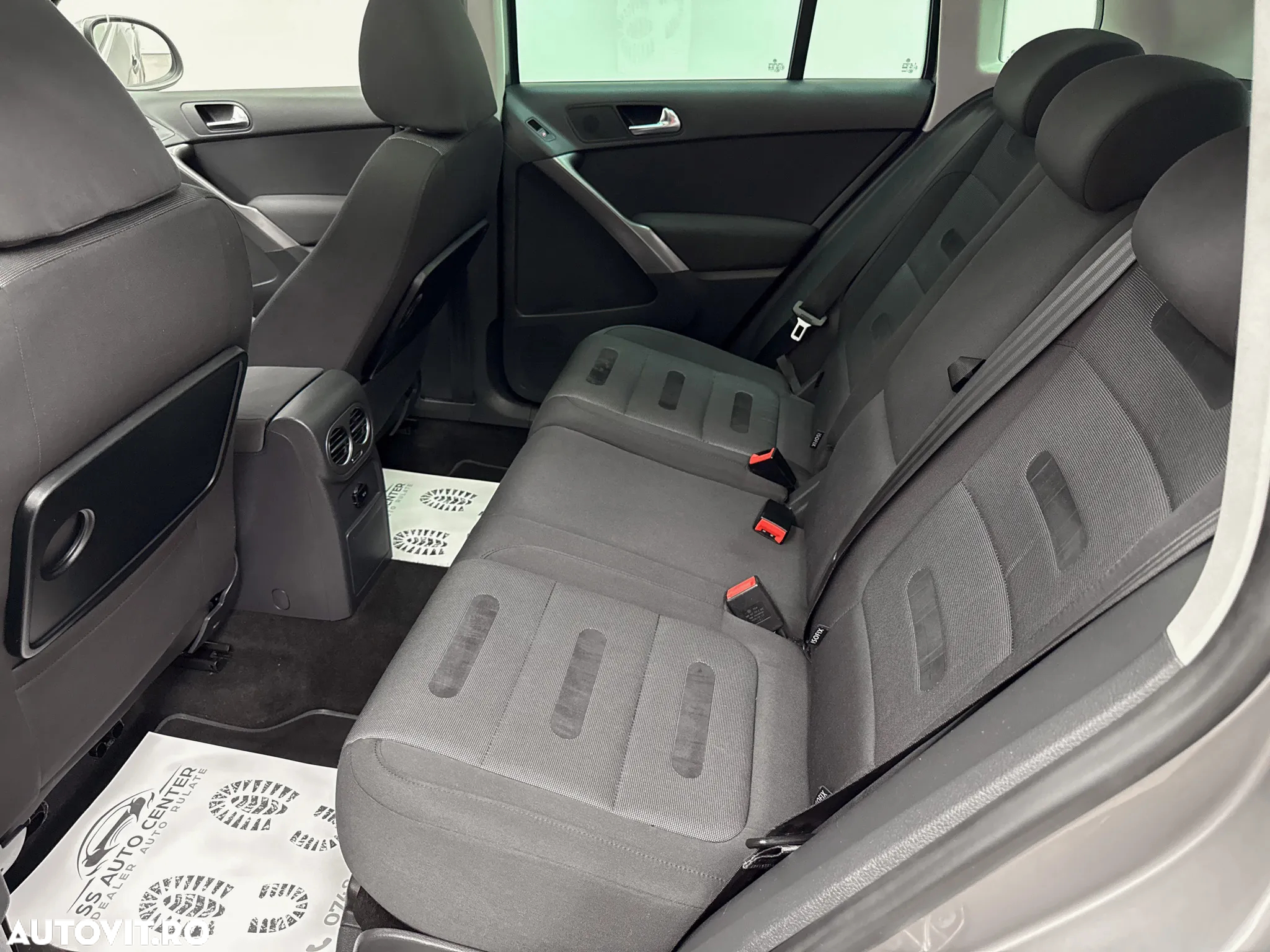 Volkswagen Tiguan 2.0 TDI 4Motion Sport & Style - 18