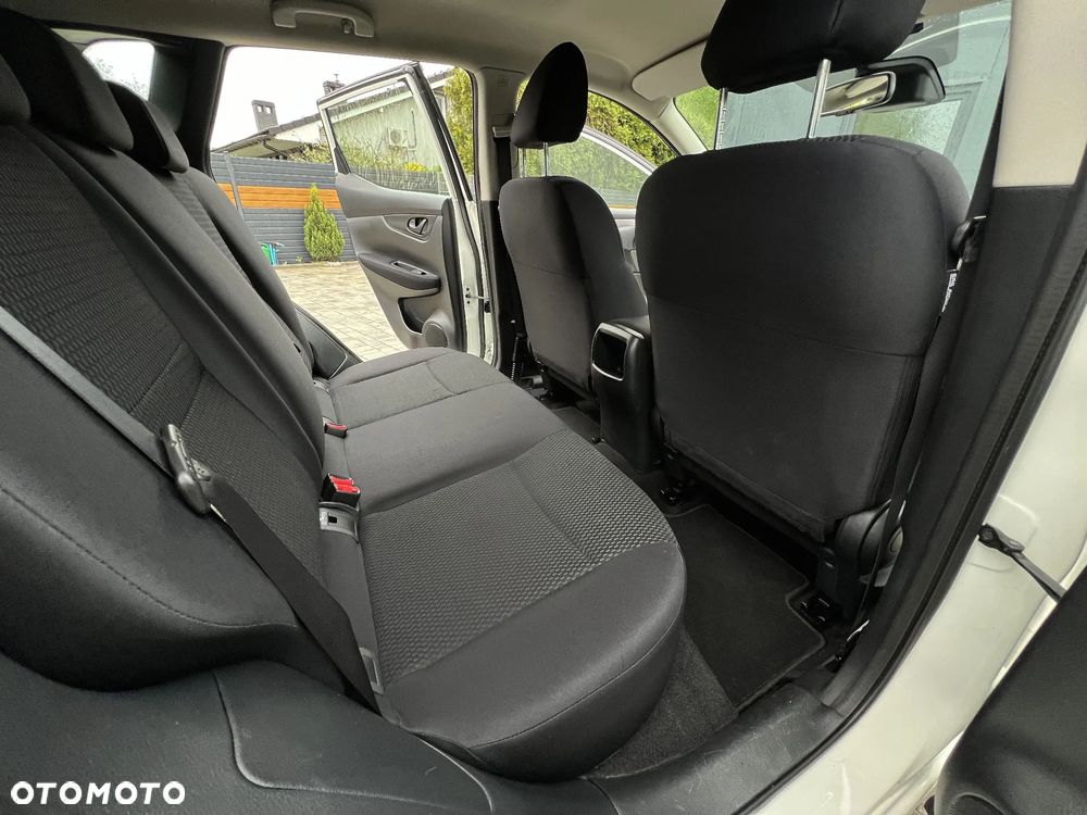 Nissan Qashqai 1.2 DIG-T N-Connecta EU6 - 20