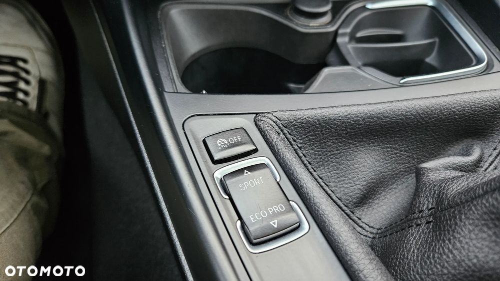 BMW Seria 1 116d EfficientDynamics Edition Sport Line - 19