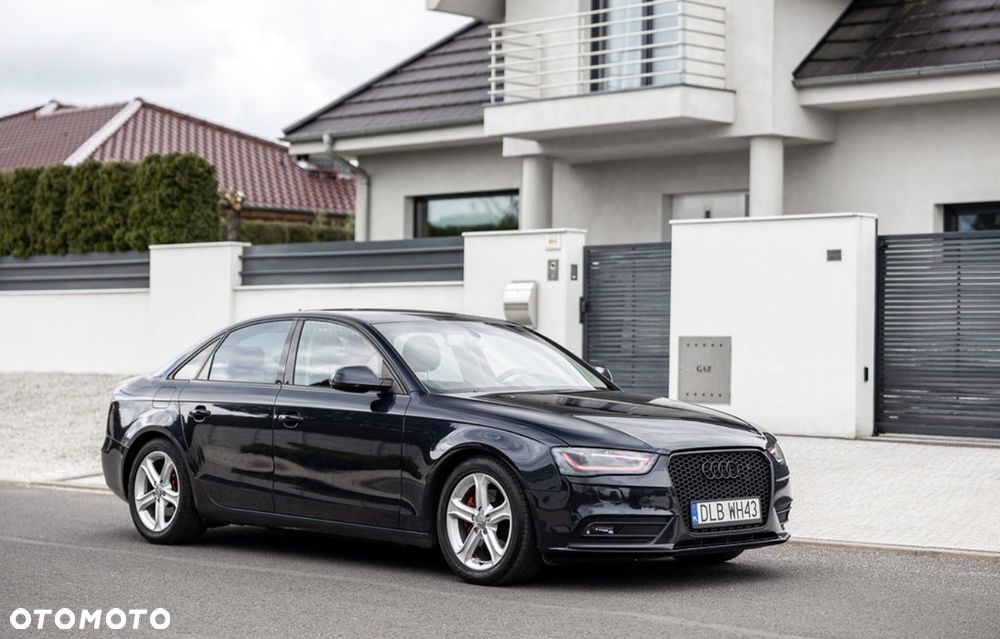 Audi A4 Limousine 2.0 TDI DPF Attraction - 2