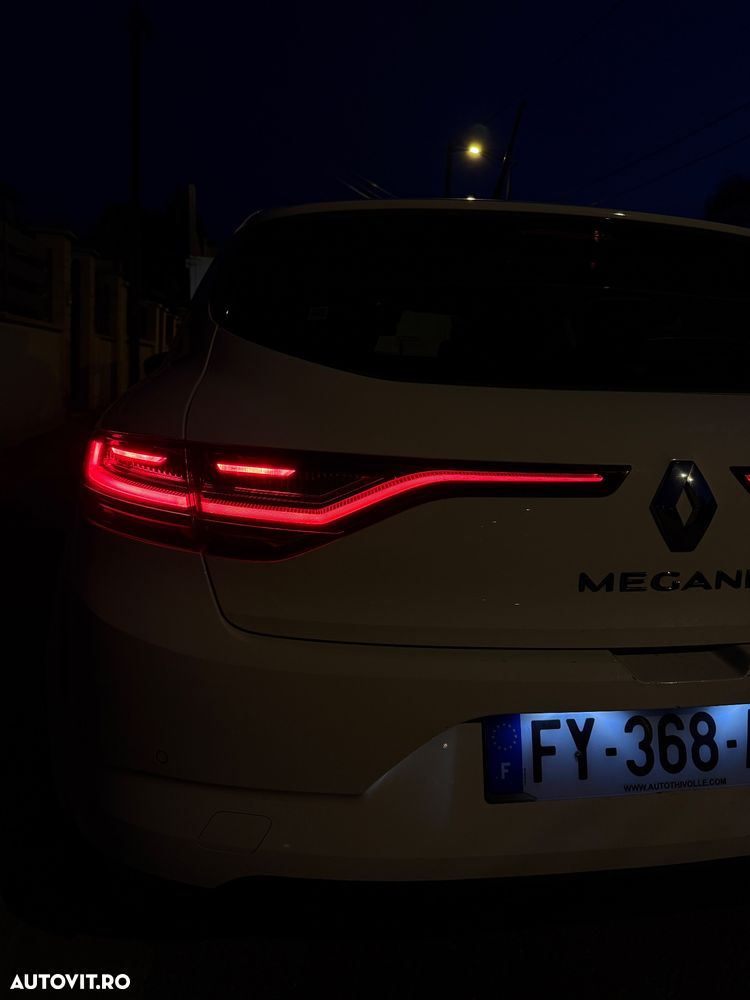 Renault Megane BLUE dCi 115 BUSINESS EDITION - 10