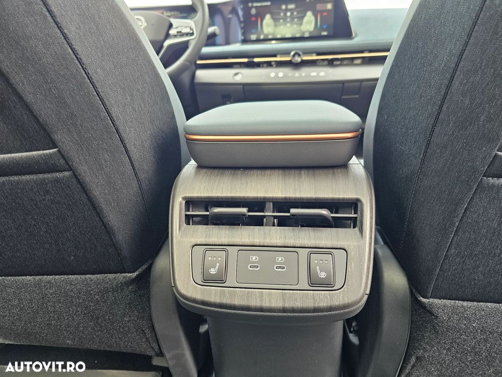 Nissan Ariya 87kWh e-4ORCE Evolve Plus - 19