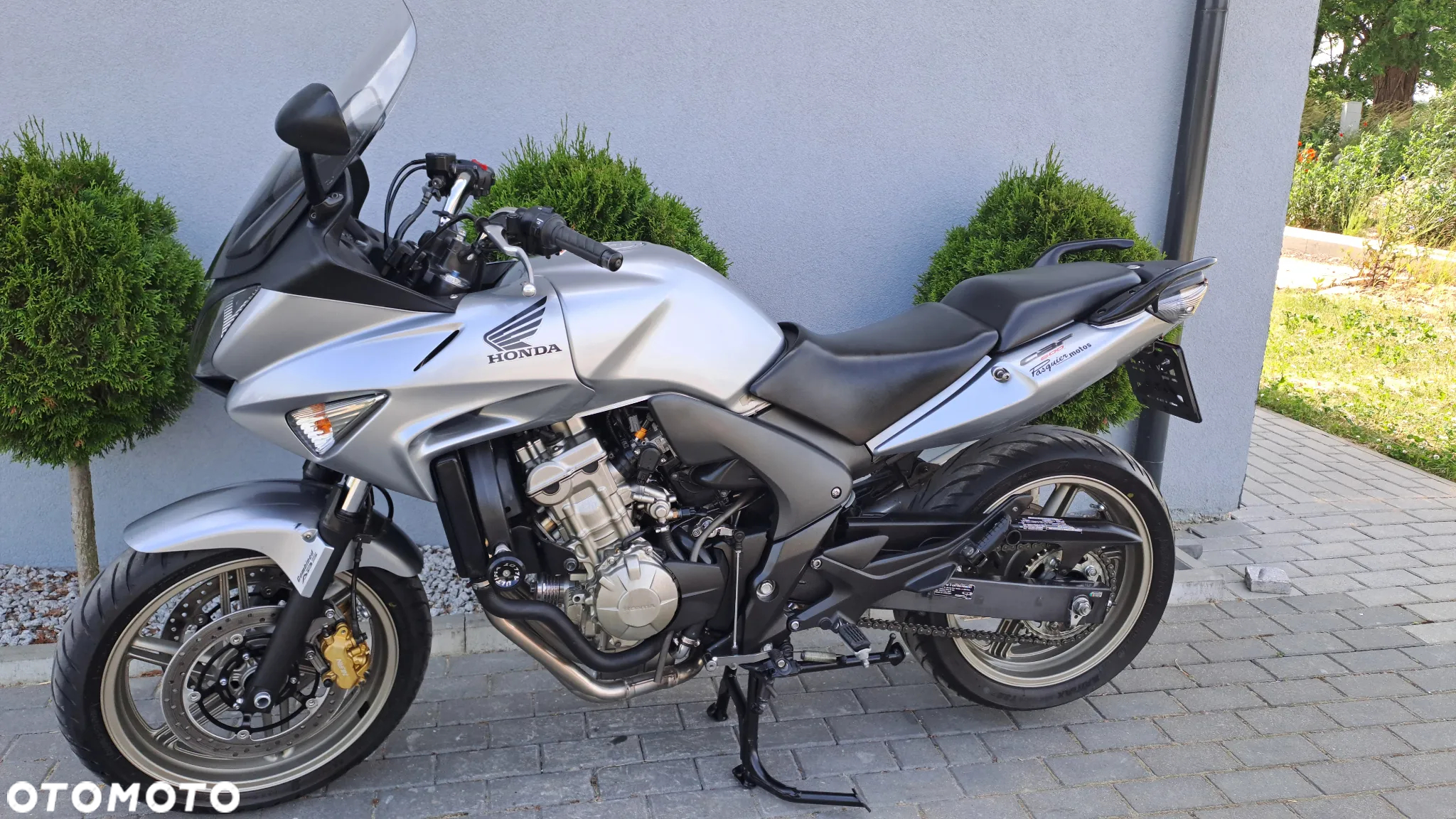 Honda CBF - 36