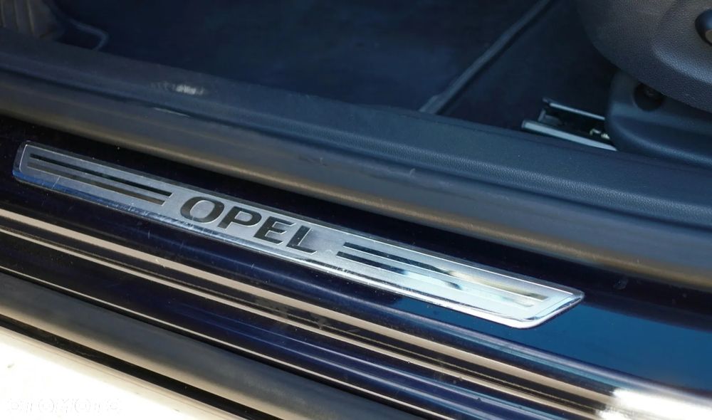 Opel Insignia 2.0 Exclusive - 26