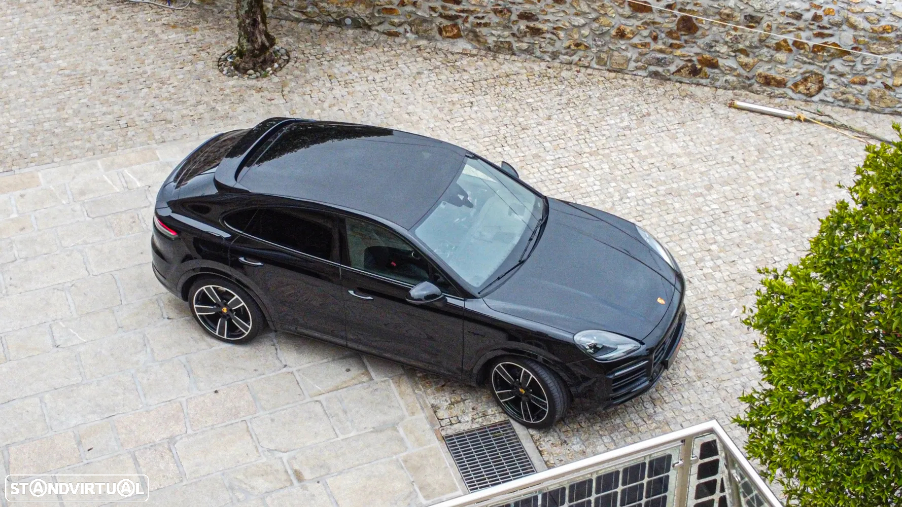 Porsche Cayenne Coupé E-Hybrid Platinum Edition - 3