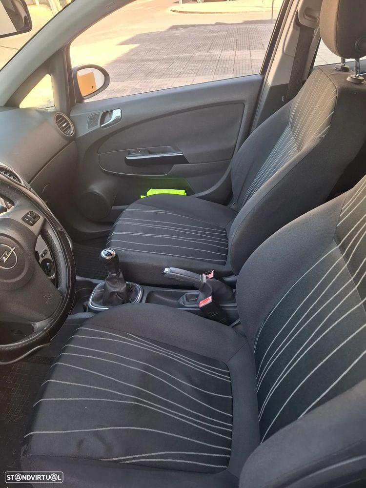 Opel Corsa 1.3 CDTI Enjoy EcoFLEX - 12