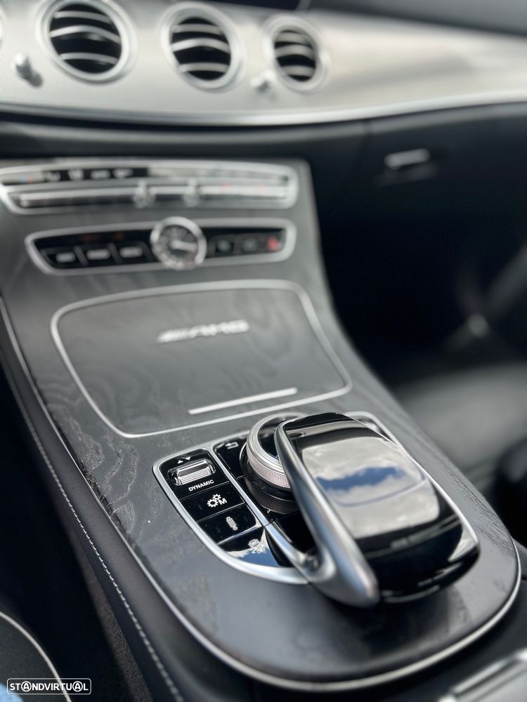 Mercedes-Benz E 63 AMG S 4Matic+ - 27