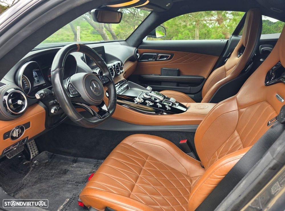 Mercedes-Benz AMG GT - 11