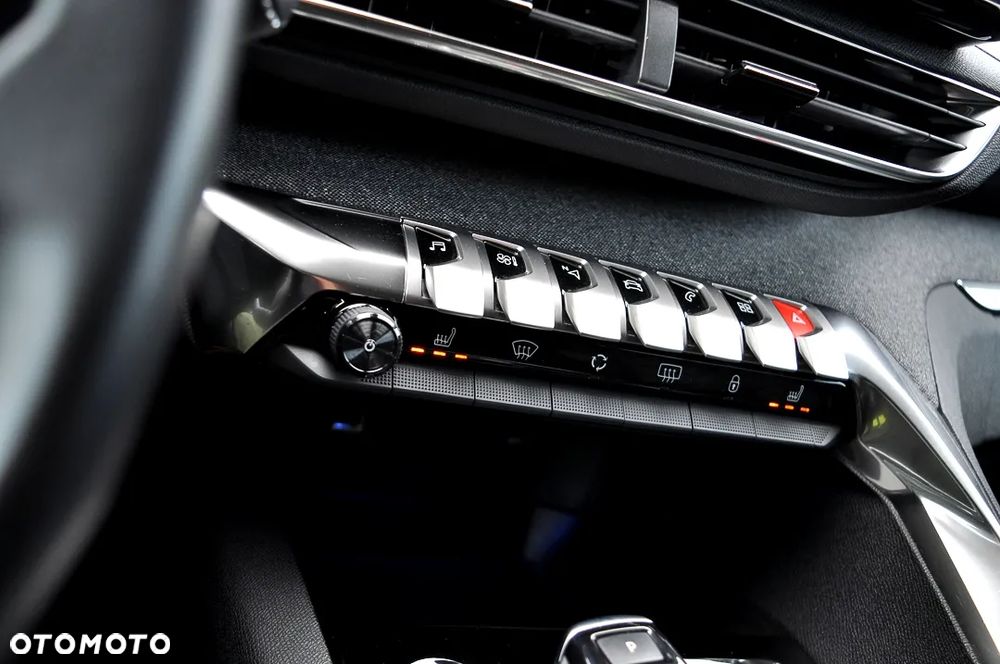 Peugeot 5008 BlueHDi 180 EAT8 Roadtrip - 27