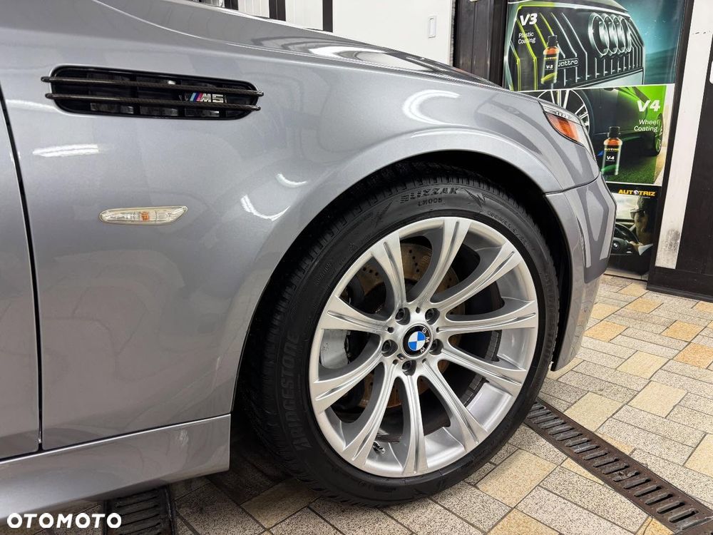 BMW M5 - 32