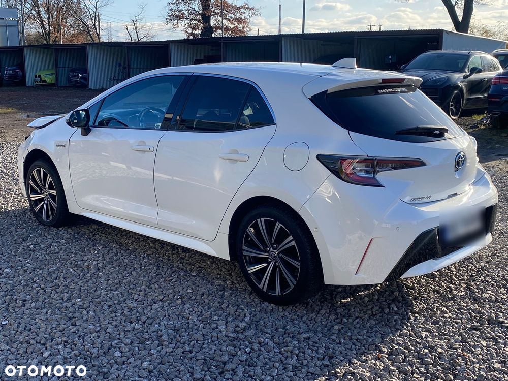 Toyota Corolla 1.8 Hybrid Comfort - 11