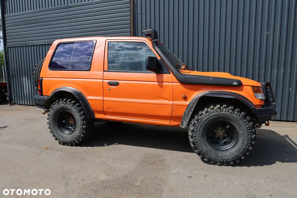 Mitsubishi Pajero 2.8 TD GLS - 9