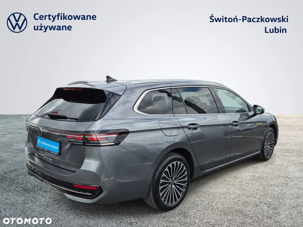 Volkswagen Passat Variant 2.0 TDI SCR Elegance DSG - 2