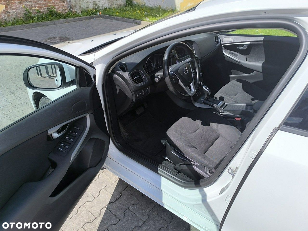Volvo V40 - 12