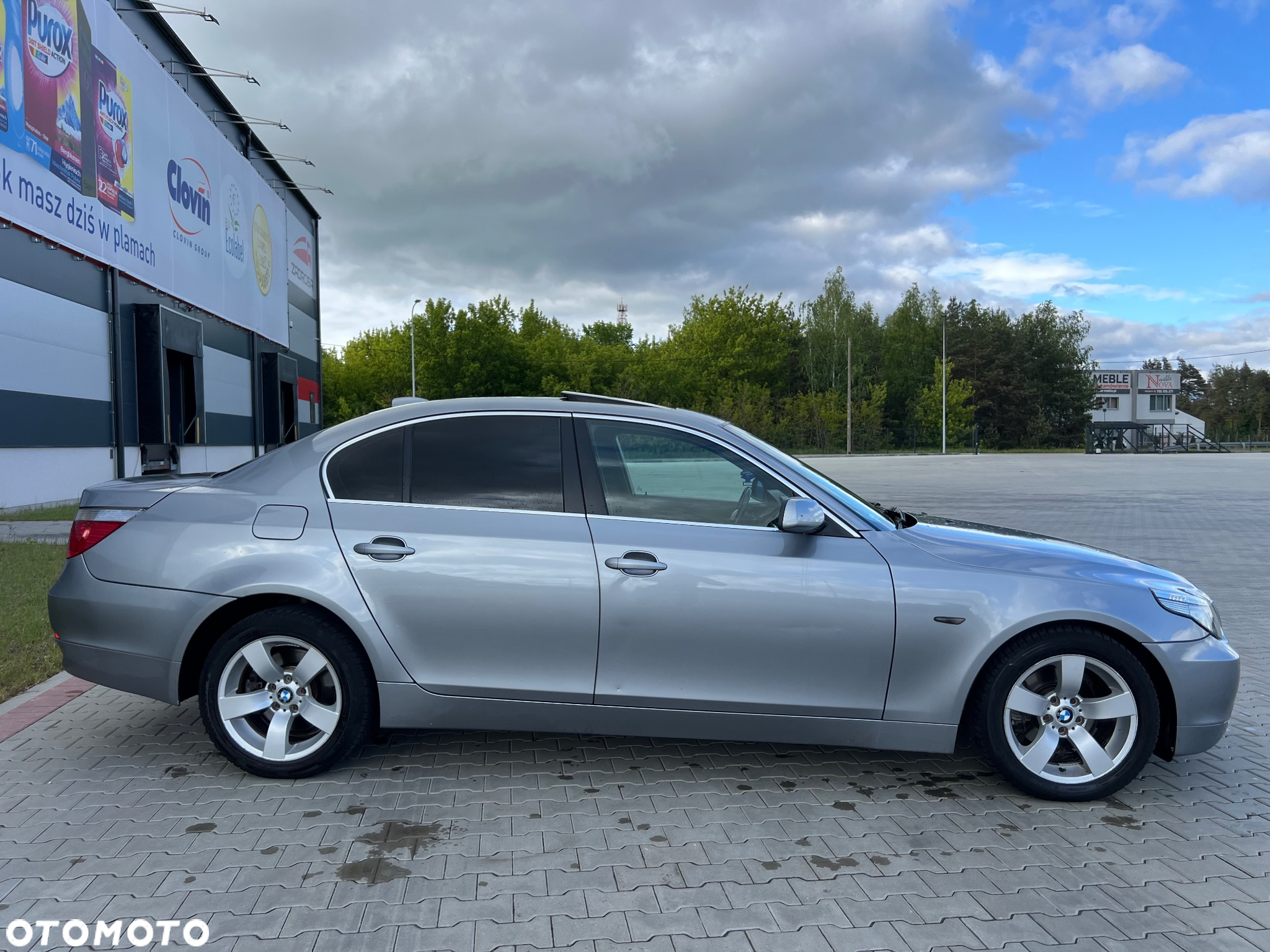 BMW Seria 5 525d - 13