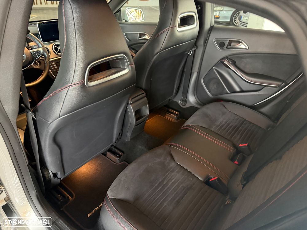 Mercedes-Benz CLA 220 d Shooting Brake AMG Line Aut. - 11