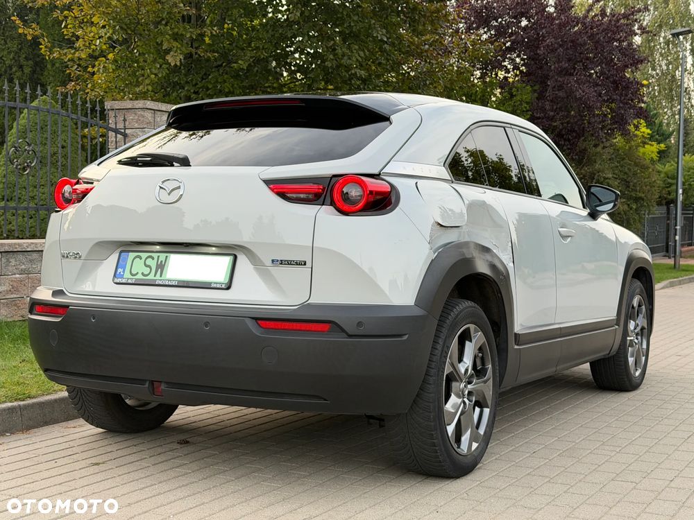 Mazda MX-30 e-SKYACTIV EXCLUSIVE-LINE - 8