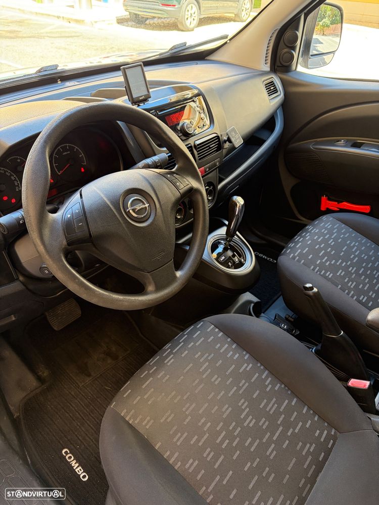 Opel Combo AUTOMATICA - 12