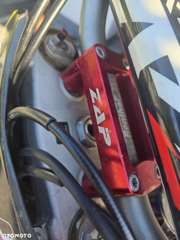 Honda CRF - 14