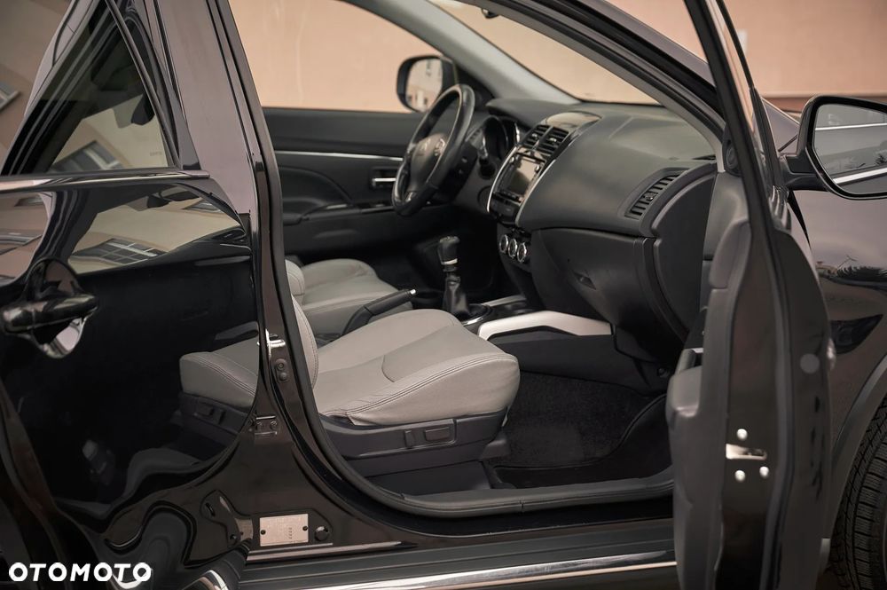 Citroën C4 Aircross 1.8 e-HDi STT 4x4 Seduction - 19