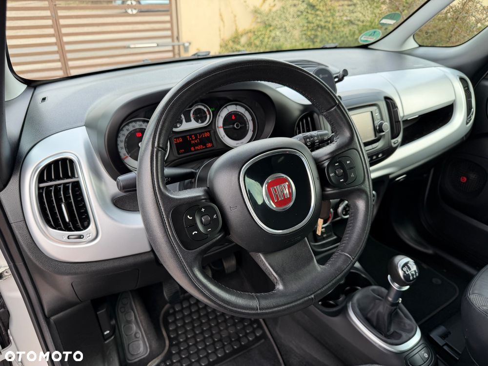 Fiat 500L 1.4 T-Jet 16V Beats Edition - 20
