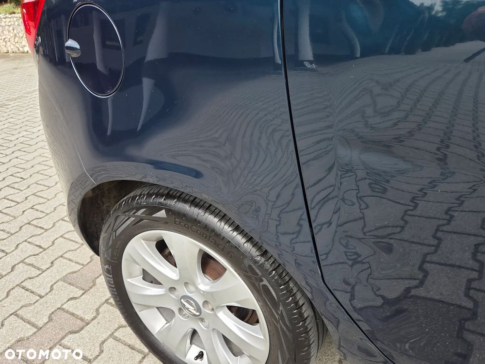 Opel Meriva 1.4 T Cosmo S&S - 30